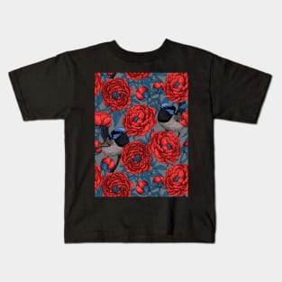 Peony flowers and wrens Kids T-Shirt